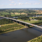 Luftaufnahme der bestehenden Rader Hochbrücke über den Nord-Ostsee-Kanal