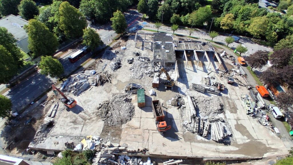 Luftbild des Markant-Rückbaus und des angrenzenden Straßenraums in Kopperpahl
